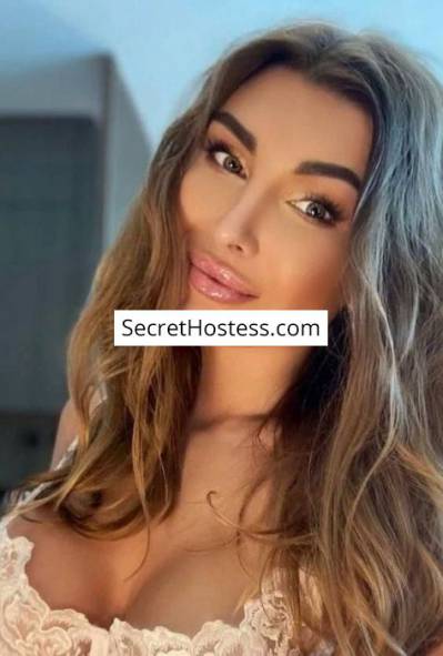 25 year old Caucasian Escort in Cannes Elissa, Agency