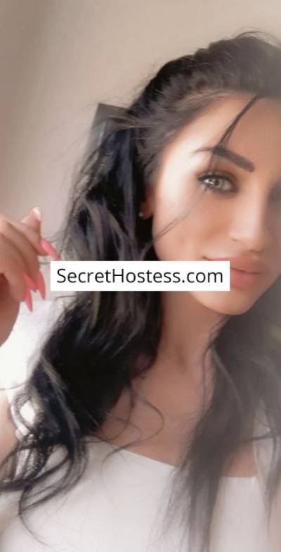 22 Year Old European Escort Zagreb Black Hair - Image 6