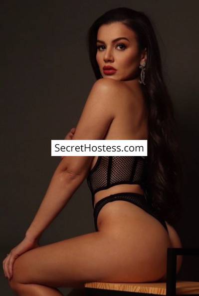 24 year old Latin Escort in Split Maia, Independent
