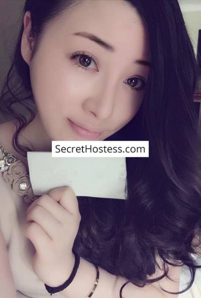 21 year old Asian Escort in Jeddah Model Maggie, Independent