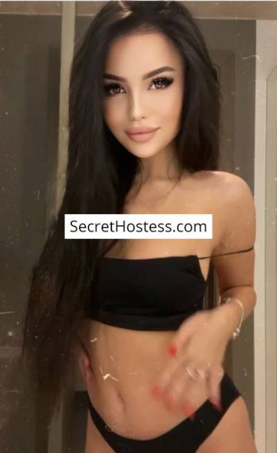 21 Year Old European Escort Jeddah Brunette - Image 9