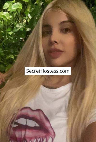 25 Year Old Latin Escort Bangkok Blonde Green eyes - Image 2