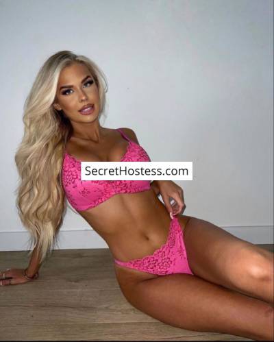 24 Year Old European Escort Düsseldorf Blonde Green eyes - Image 2