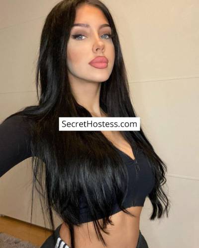 21 Year Old Latin Escort Manama Black Hair Black eyes - Image 7