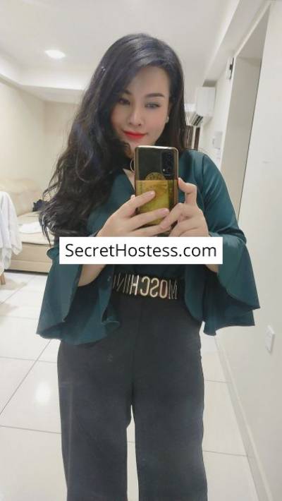 24 Year Old Asian Escort Salmiya Brunette Brown eyes - Image 5