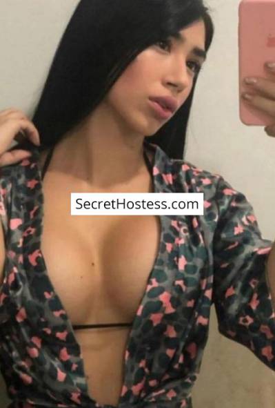 18 Year Old Latin Escort Zagreb Black Hair - Image 1