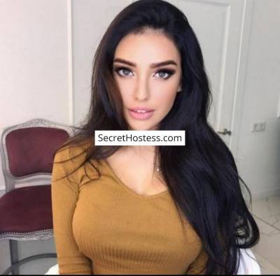 22 Year Old Latin Escort Manama Black Hair Black eyes - Image 8