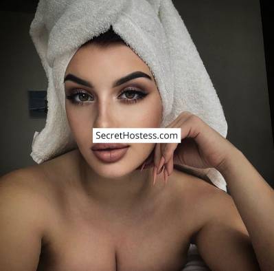 23 Year Old Mixed Escort Riyadh Brown Hair Brown eyes - Image 3