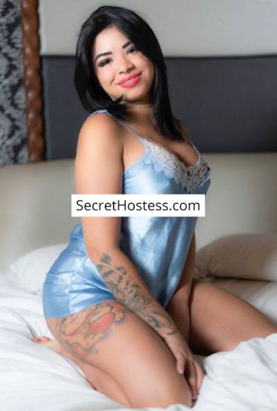 23 Year Old Mixed Escort Albufeira Black Hair Brown eyes - Image 1