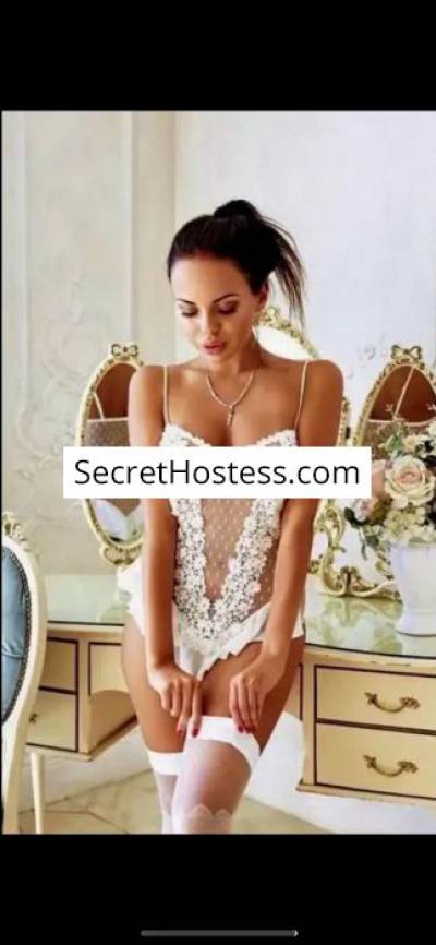 24 Year Old European Escort Mykonos Brown Hair Green eyes - Image 4