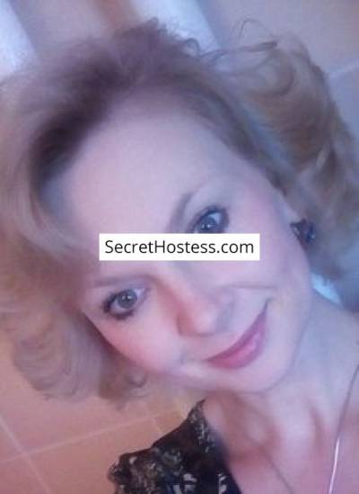 38 Year Old European Escort Riyadh Blonde Green eyes - Image 2