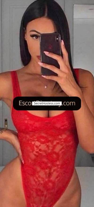 24 Year Old Latin Escort Ibiza Black Hair Black eyes - Image 1