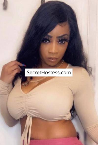 25 Year Old Ebony Escort Dublin Black Hair - Image 4