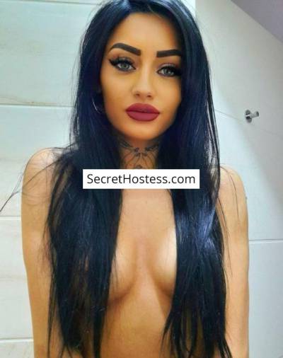 25 Year Old European Escort Ibiza Black Hair Green eyes - Image 8