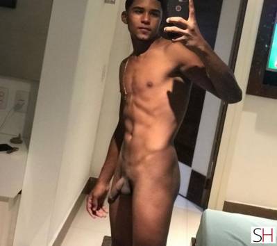 18 Year Old Mixed Escort Barra Da Tijuca Masculinos - Image 1