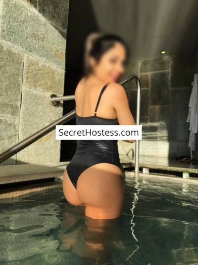 30 Year Old Latin Escort Porto Brown Hair Brown eyes - Image 1