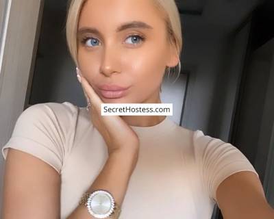 23 Year Old Caucasian Escort Jeddah Brown Hair Green eyes - Image 2