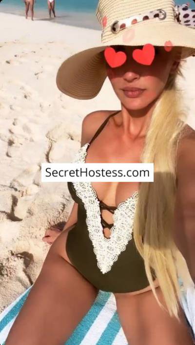 29 Year Old Latin Escort Bahamas Blonde Black eyes - Image 5