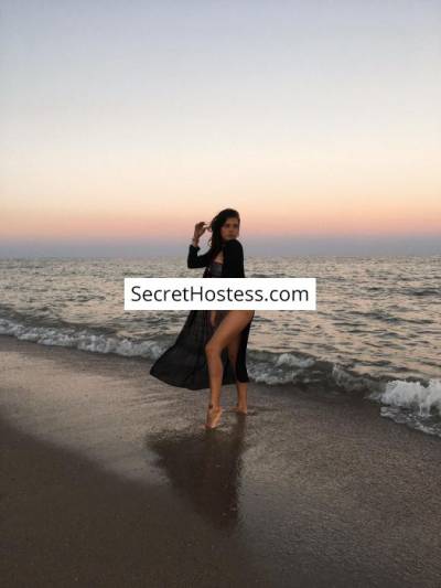 26 Year Old Caucasian Escort Prague Brown Hair Green eyes - Image 2