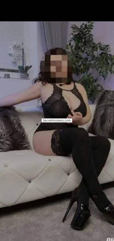 25 year old Portuguese Escort in Luton caryns