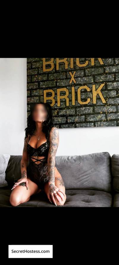 25 year old Asian Escort in Vancouver Wet, Tight &amp; Tatted