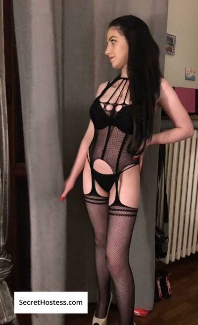 25 Year Old Asian Escort Montreal - Image 2