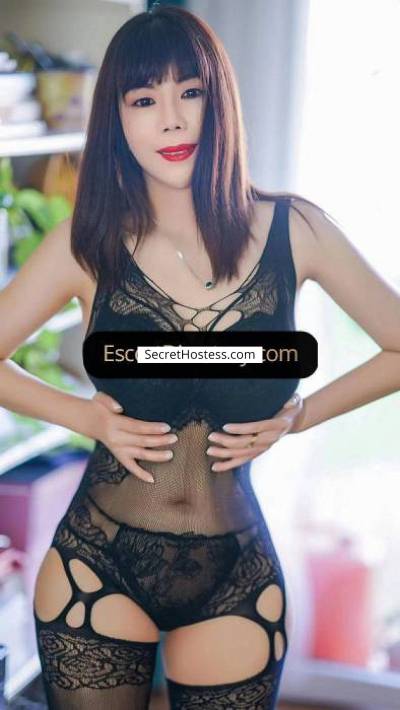 24 Year Old Asian Escort Stockholm Brunette Brown eyes - Image 6