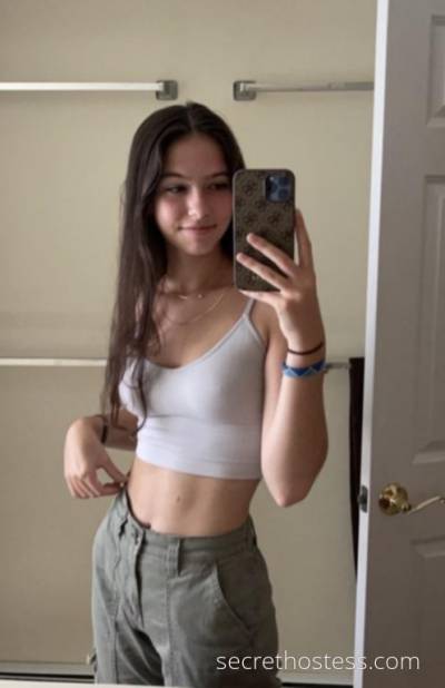 18 year old Escort in Beckenham Perth 18 Looking for reward