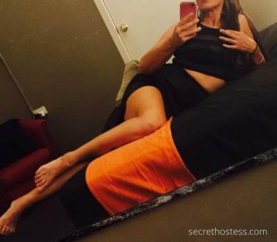 42 year old Escort in Perth MILF Cassandra Fetishes, prostate massage and more