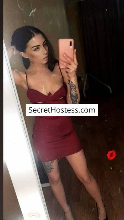 22 Year Old Caucasian Escort Florence Black Hair Brown eyes - Image 5