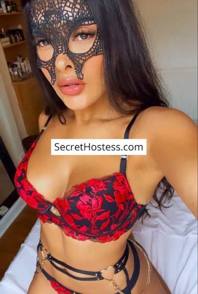 26 Year Old Latin Escort Dublin Black Hair Brown eyes - Image 5