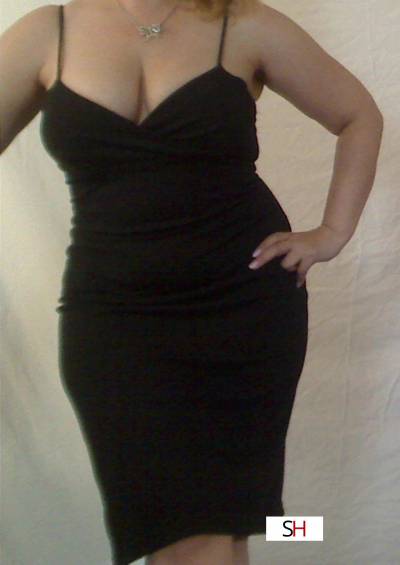 44 year old Caucasian Escort in Nanaimo Sweet Petite Kim - I'm Here for your Pleasure