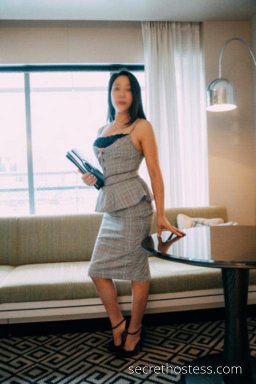 Nuru massage available Qualified masseuse, Australian mix Escorts Meadowbank Sydney NSW Australia