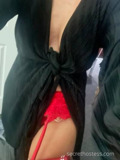 38Yrs Old Escort Size 8 170CM Tall Gold Coast Image - 2