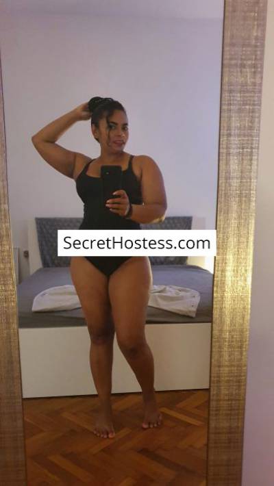 28 Year Old Latin Escort Zagreb Black Hair Brown eyes - Image 1