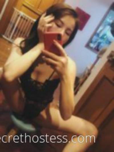 22 year old Japanese Escort in Thornlie Perth Sexy University GIRL - Hot body and wet for you
