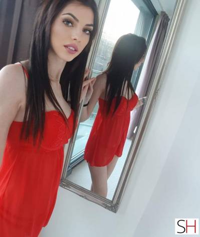 27Yrs Old Escort Hertfordshire Image - 8