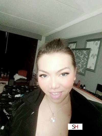 20 Year Old Asian Escort Hamilton Brunette - Image 4