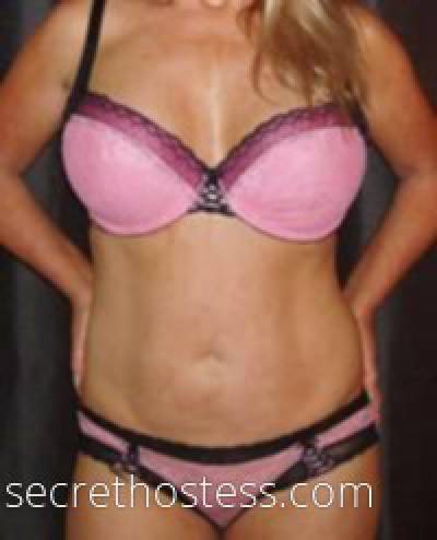 47 year old Australian Escort in Belgian Gardens Townsville Sensual intimate pleasure