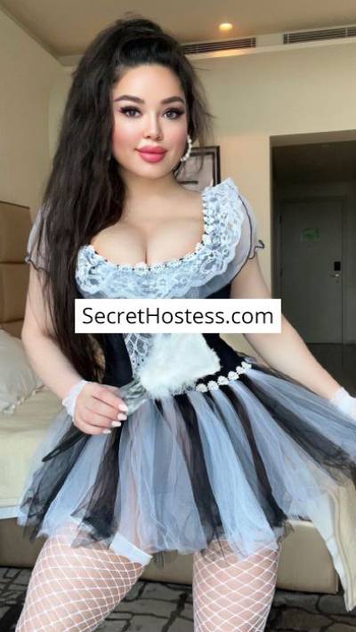 28 Year Old Mixed Escort Riyadh Brown Hair Brown eyes - Image 4