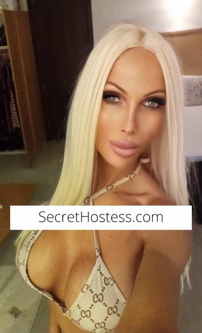 30 year old Escort in Potts Point Sydney Super busty kristy