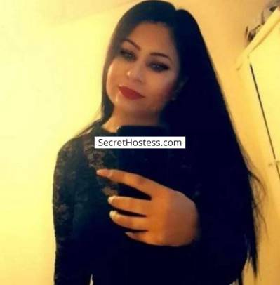 25 year old Caucasian (white) Escort in Dudley Carina