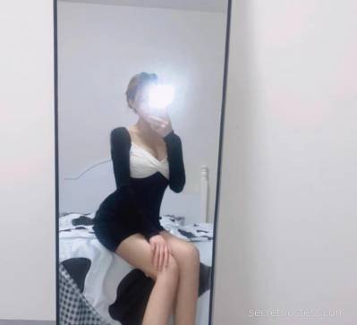 24 year old Escort in Mill Park Melbourne Sexy beauty! Best escort! Best GFE service