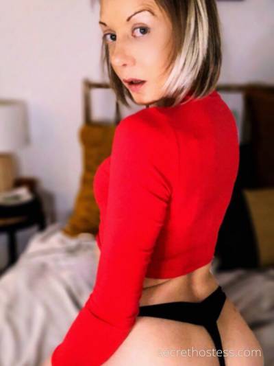 30 year old Asian Escort in Potts Point Sydney Blonde Babe Elle