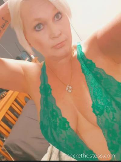 47 year old Escort in Bar Beach Newcastle Available today in broadmeadow