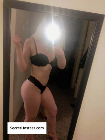 20 Year Old Asian Escort Vancouver Blonde - Image 3