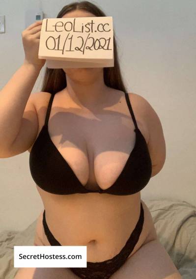 21 Year Old Asian Escort Montreal - Image 4