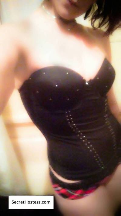 33 year old Asian Escort in Lethbridge Chill, friendly &amp; easy-going w/ an InSaTiAbLe 