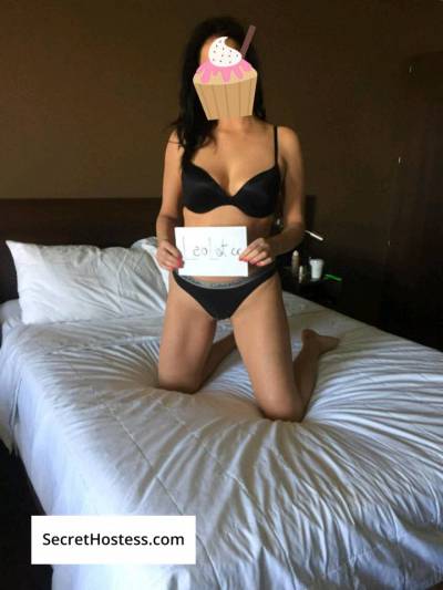 27 year old Asian Escort in Red Deer Classy but a whole lot of fun