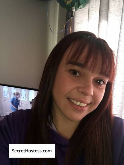 35 year old Escort in Edmonton Looking for a good time